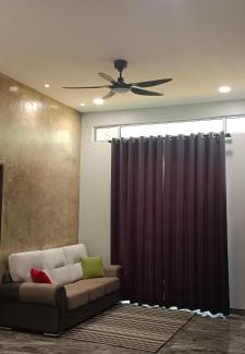 Kuala Terengganu House | D' Ulfah Suite & Homestay Kuala Terengganu near Drawbridge Pasar Payang Pantai Batu Burok UMT UNISZA