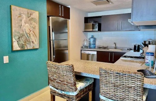 South Hotel Zone Condo | D-View & Relax Overlooking the Ocean