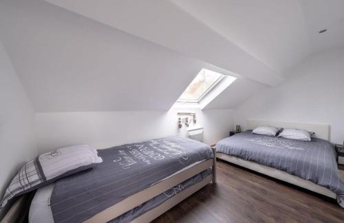Dammartin-sur-Tigeaux Apartment | D1 Maison de Charme proche Disney Val d'Europe