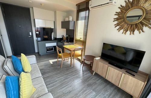 Patong Apartment | D229 Cozy apartment - walk to beach, pool & gym