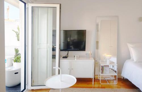 Bonfim Apartment | D858 - comfort near downtown - AC & balcony