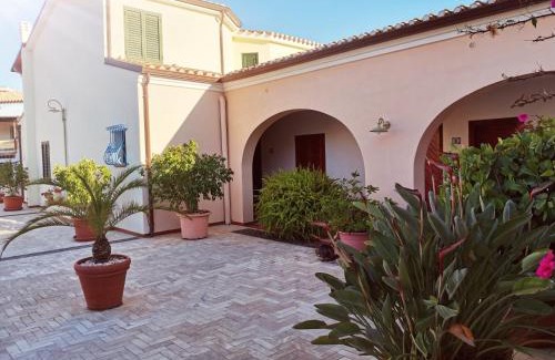Sos Alinos Apartment | Da zio salvo, esclusivo appartamento con veranda, a due passi dal mare!