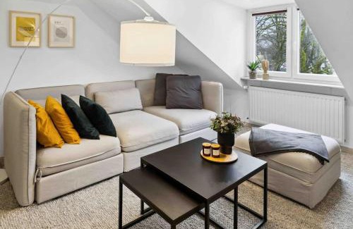 Ronsdorf Apartment | Dachgeschosstraum Ronsdorf - Nähe DUS & Dortmund & Köln & Essen