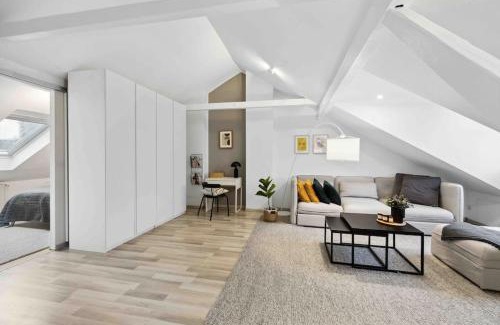 Ronsdorf Apartment | Dachgeschosstraum Ronsdorf - Nähe DUS & Dortmund & Köln & Essen