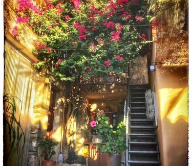 Cuevas Del Almanzora Bed & Breakfast | Dachterrassenzimmer in romantischem Landhaus mit Pool