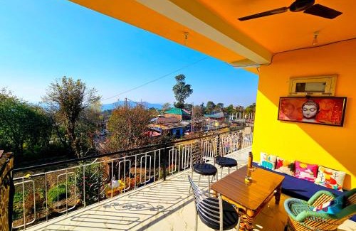 Gunehr House | Dadi Homestay 360 Mountain View