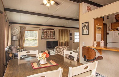 Hill City House | Dads Two Bedroom 1 Bath home and1 car garage. Walk to downtown Hill City, SD