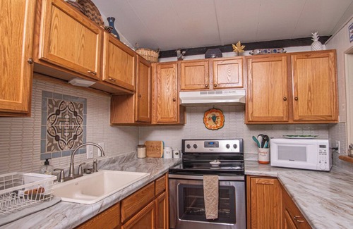 Hill City House | Dads Two Bedroom 1 Bath home and1 car garage. Walk to downtown Hill City, SD