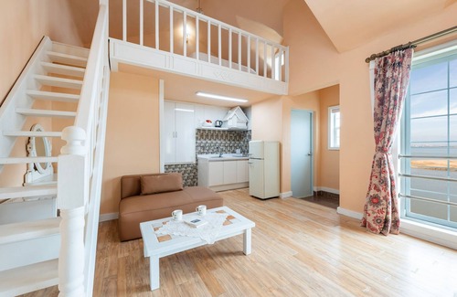 Ansan House | Daebudo Aladdin Pension