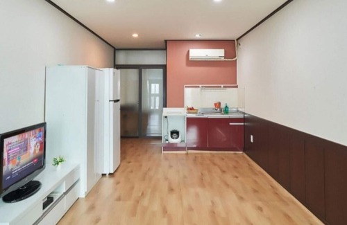 Ansan House | Daebudo Badatga Urijip Pension