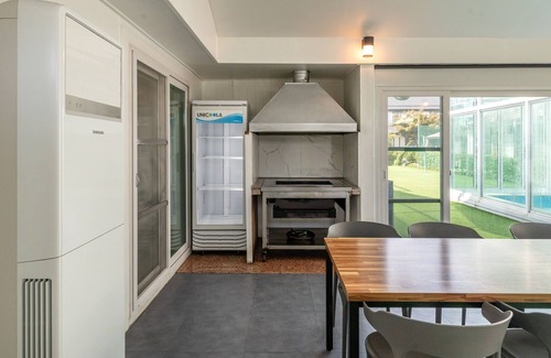 Ansan House | Daebudo Hebron Poolvilla