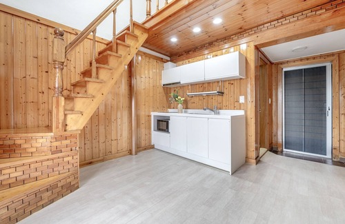 Ansan House | Daebudo Sketch Pension