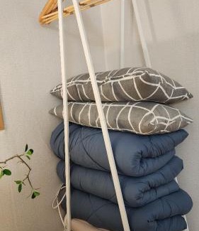 Daemyeong-dong Apartment | Daegu, Apsan, Room 2, Spacious Living Room, Emotional Dining, Pretty Bathtub, Parking Guaranteed