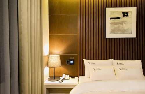 Naedang-dong Hotel | Daegu Bangogae Hotel Goblin