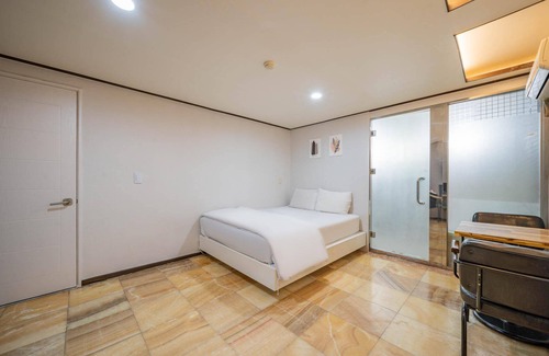 Sinamdong Hotel | Daegu Dongdaegu Love Way