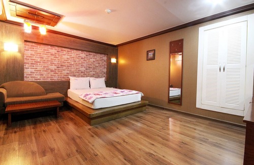 Sincheondong Hotel | Daegu Dongdaegu Station Ocean