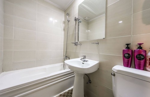 Dalseong-gun Hotel | Daegu Gachang Red