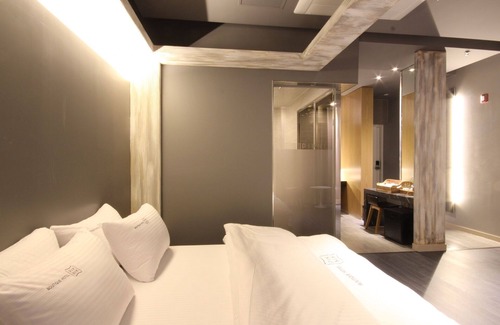 Dusan-dong Hotel | Daegu Suseongmot Picnic