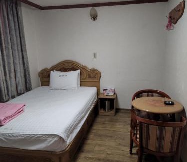 Busanjin Hotel | Daeho Motel