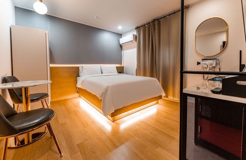 Jung-gu Hotel | Daejeon Munchang Hotel The Leeds