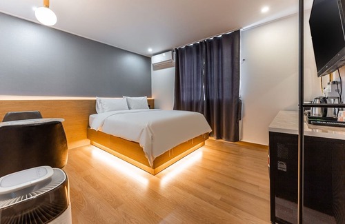 Jung-gu Hotel | Daejeon Munchang Hotel The Leeds