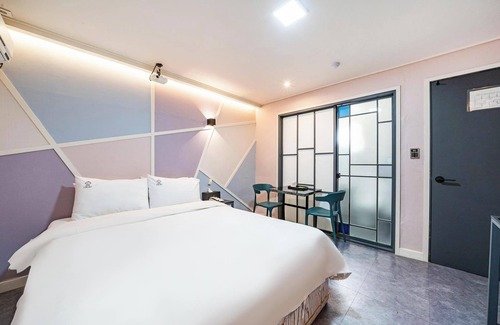 Seo-gu Hotel | Daejeon Yongmun Cacao