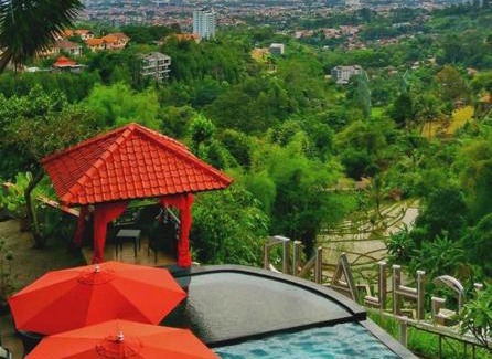 Ciburial Hotel | Dago Highland Resort