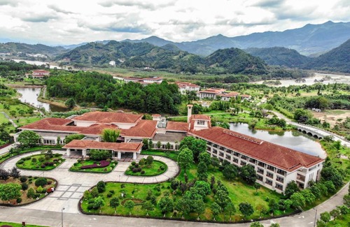 Wuyishan Hotel | Dahongpao Resort