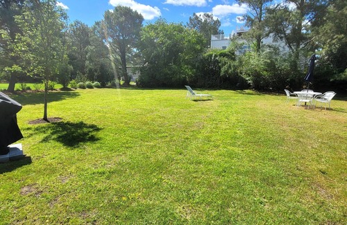 North Shores House | DAILY Activities. LINENS INCLUDED*! NORTH SHORES/COMMUNITY POOL/2 BLOCKS TO OCEAN -