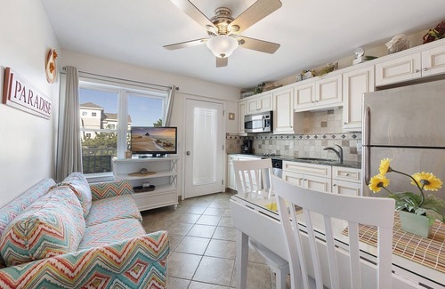 Beach Haven Condo | Daily rentals AND only 140' to the beach