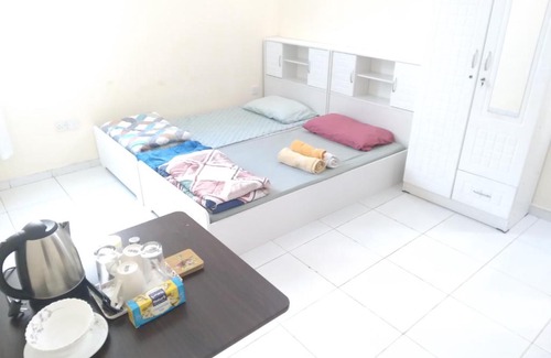 Al Mankhool House | Daily stay Royal flat