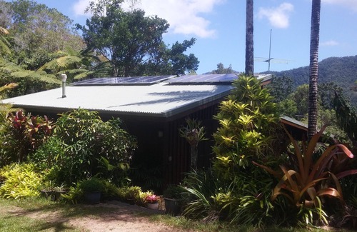Diwan House | Daintree Holiday Homes - The Folly - Nature Retreat Daintree