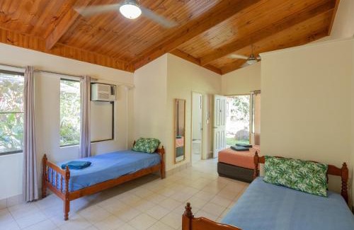 Diwan Cabin | Daintree Siesta