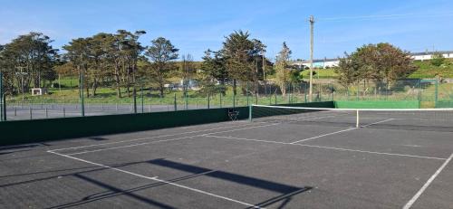 Bunmahon Apartment | Dairy Cottage Courtyard accommodation