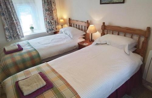 Llangeler House | Dairy Cottage Newcastle Emlyn
