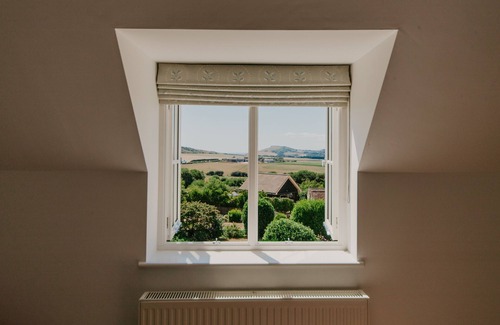 Yarmouth House | Dairymans Cottage @ Tapnell Farm