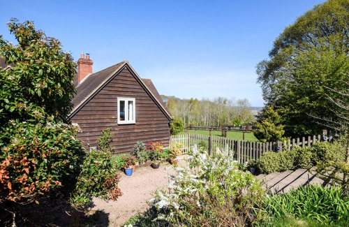 Upper Sapey House | Daisy Cottage at Hanley William