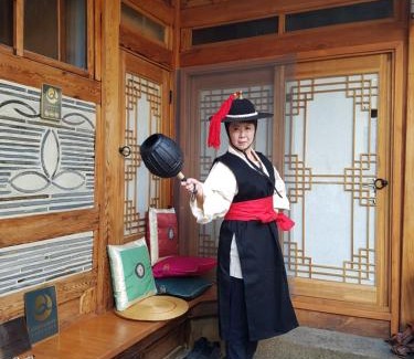 Jongno House | Dajayon Hanok Stay