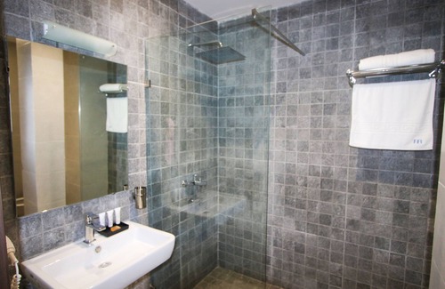 Dakhla Hotel | Dakhla Boarding Hotel & Restaurant