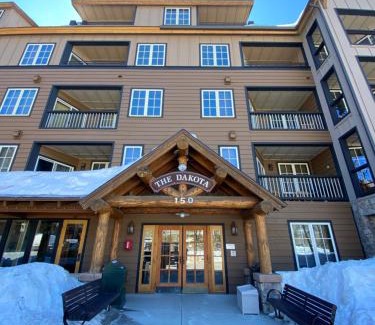 River Run House | Dakota Lodge 8455 by SummitCove Lodging