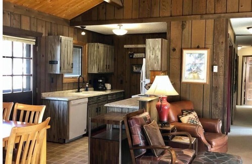 Cuchara Cabin | DAKOTA LODGE