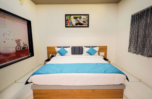 Somnath Hotel | Daksh The Grand Somnath