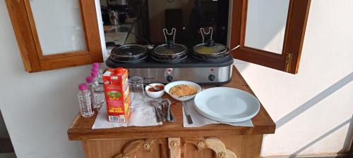 Lake Swaroop Sagar House | Dakshina Haveli Boutique Heritage Deluxe