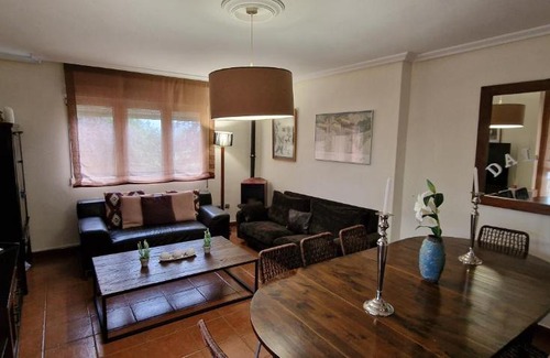 Villaviciosa Villa | Dalias - Con Piscina, Parque Infantil, Juegos, 6 hab, 3 baños - VV-256-AS