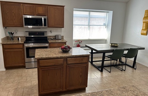 Cedar Hill House | Dallas, Duncanville, Cedar Hill, Grand Prairie, Peaceful area, walking trails