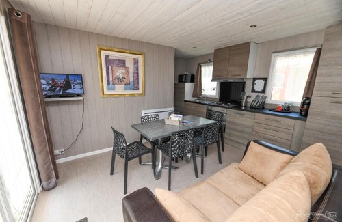 Sallertaine Resort | Dallas