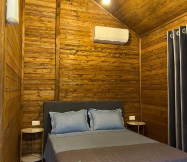 Koman Bed & Breakfast | Dalmace Villas