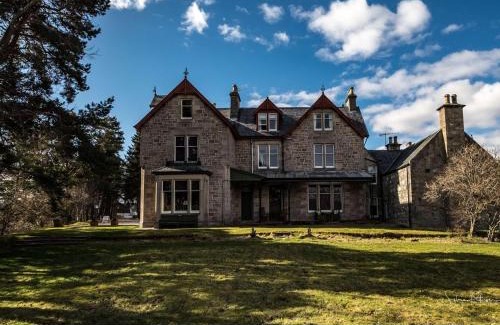 Carrbridge Hotel | Dalrachney Lodge