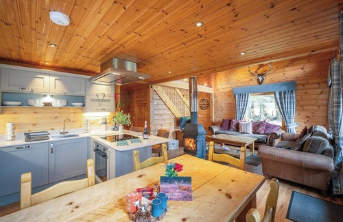 Whitebridge Ski Chalet | Dalwhinnie Highland Lodges