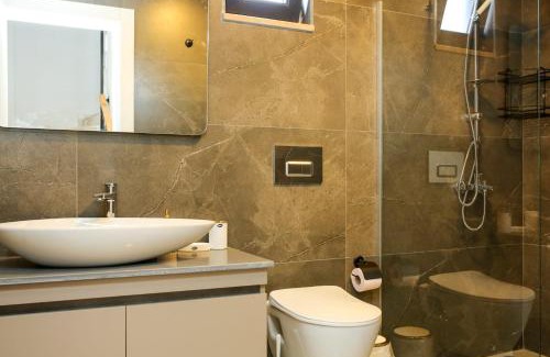 Dalyan City Center Villa | Dalyan Central 4 Bedroom Ensuite Private Villa with Swimming Pool